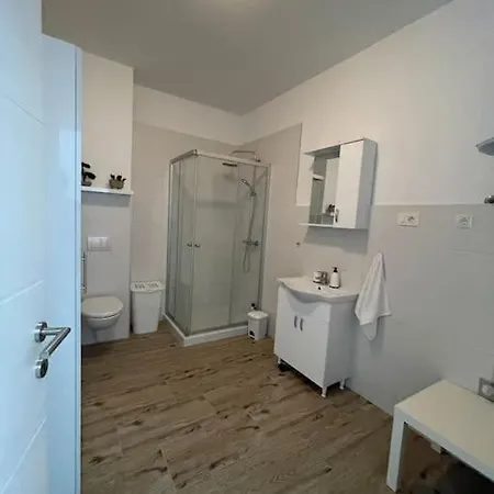 Apartman Seaesta Holidays Nika