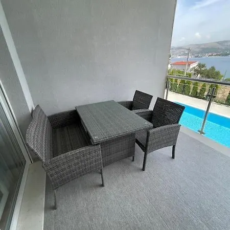 Apartman Seaesta Holidays Nika Trogir